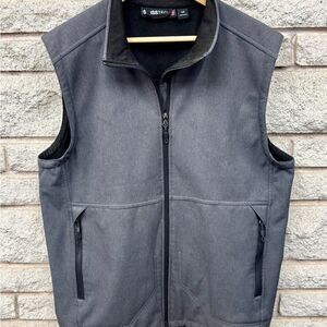 Swiss Tech Men's Charcoal Vest